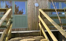Rural Wood Cabin - Less Than 3 Miles From St Ives